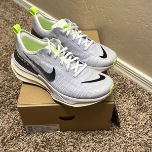 Nike ZoomX Invincible Run FK 3 Shoe - Women's White/Black/Blue Tint/Purple Agate